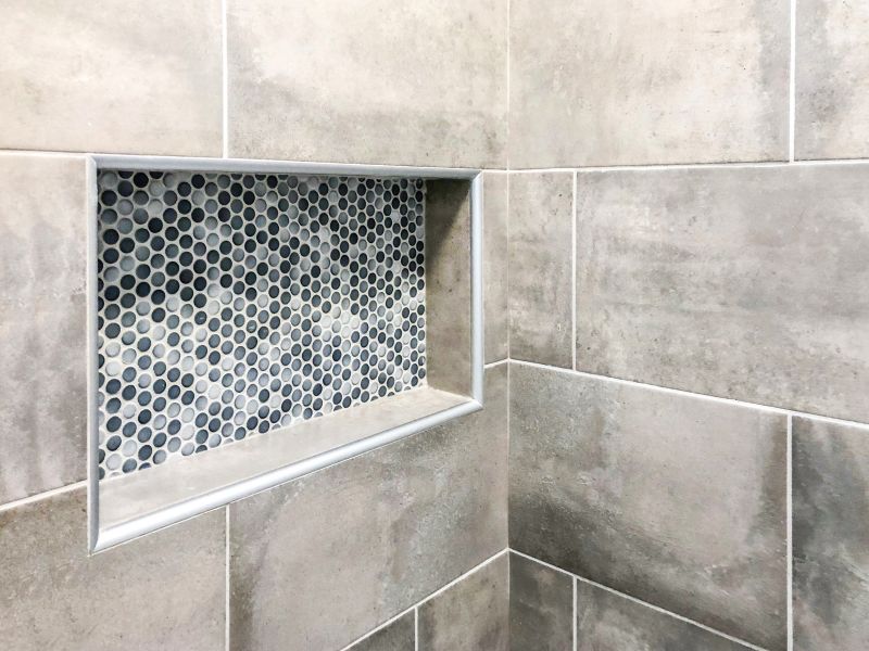 Compact Shower with Niche Storage